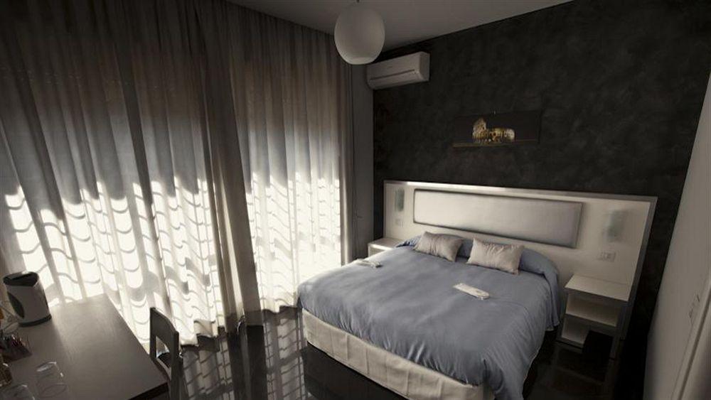 Heart Of Rome Rooms Εξωτερικό φωτογραφία