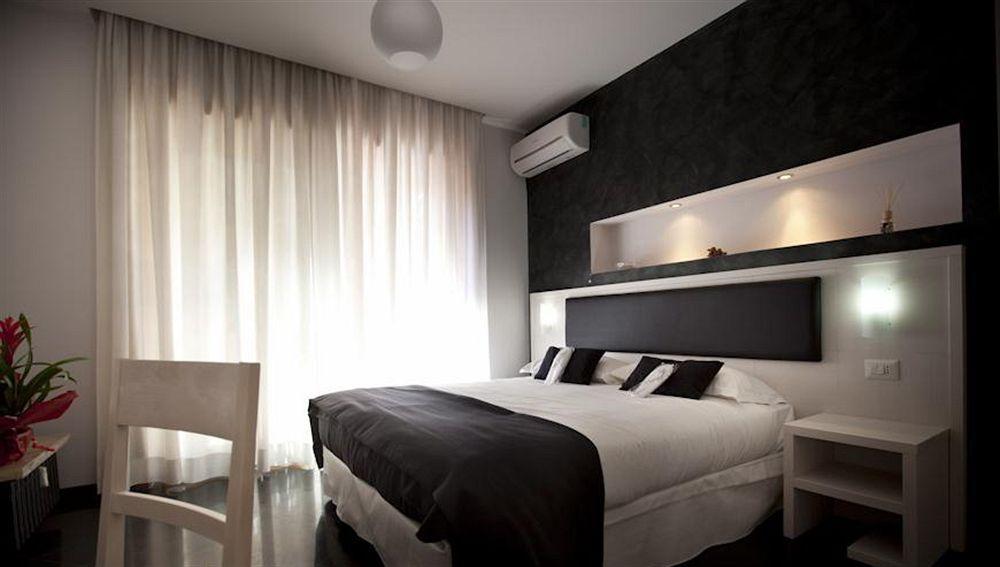 Heart Of Rome Rooms Εξωτερικό φωτογραφία
