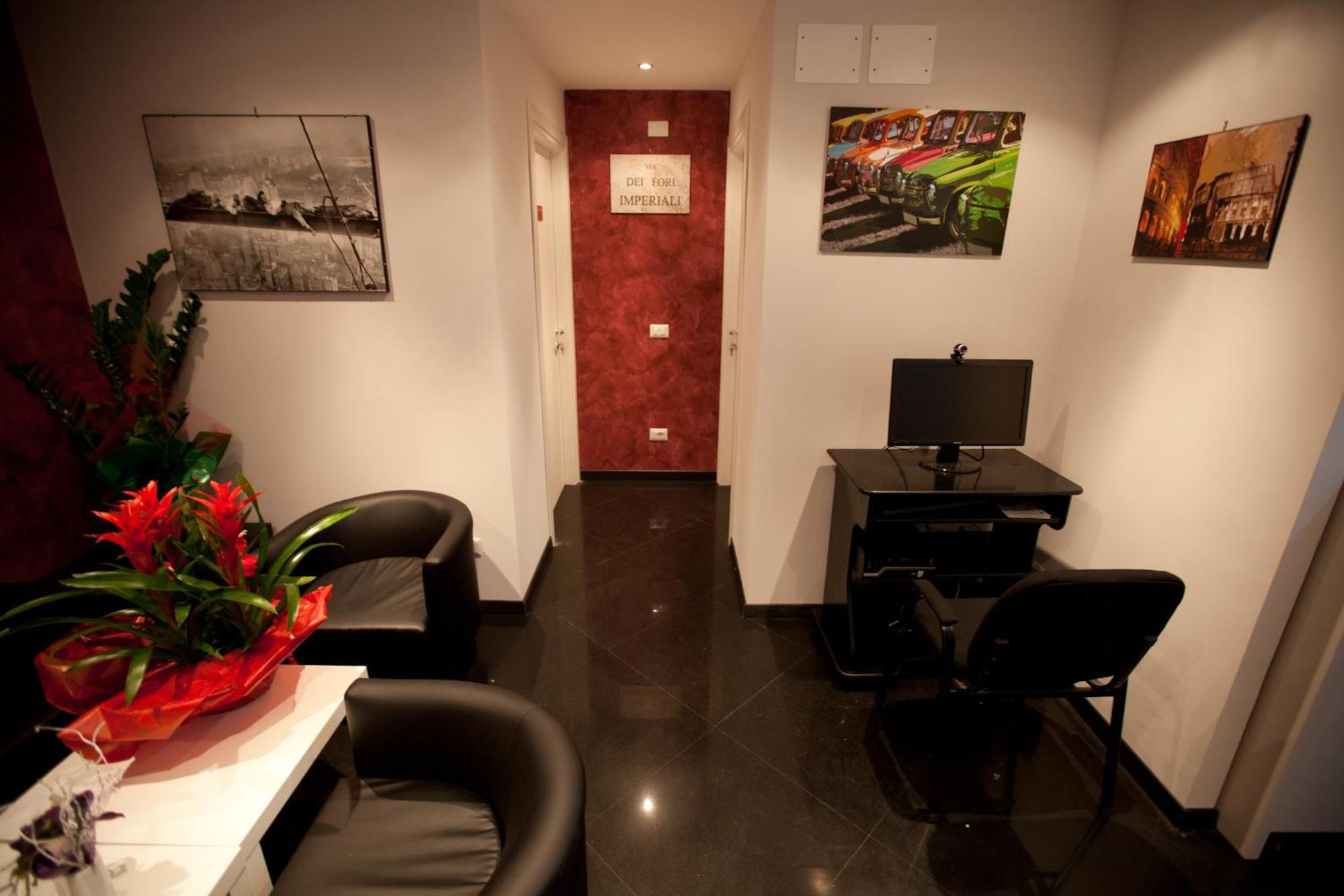 Heart Of Rome Rooms Εξωτερικό φωτογραφία