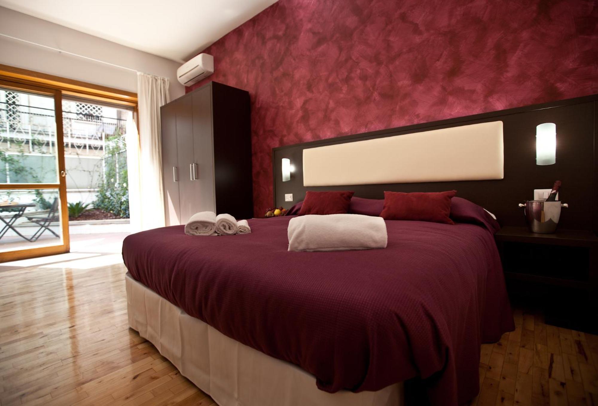 Heart Of Rome Rooms Εξωτερικό φωτογραφία