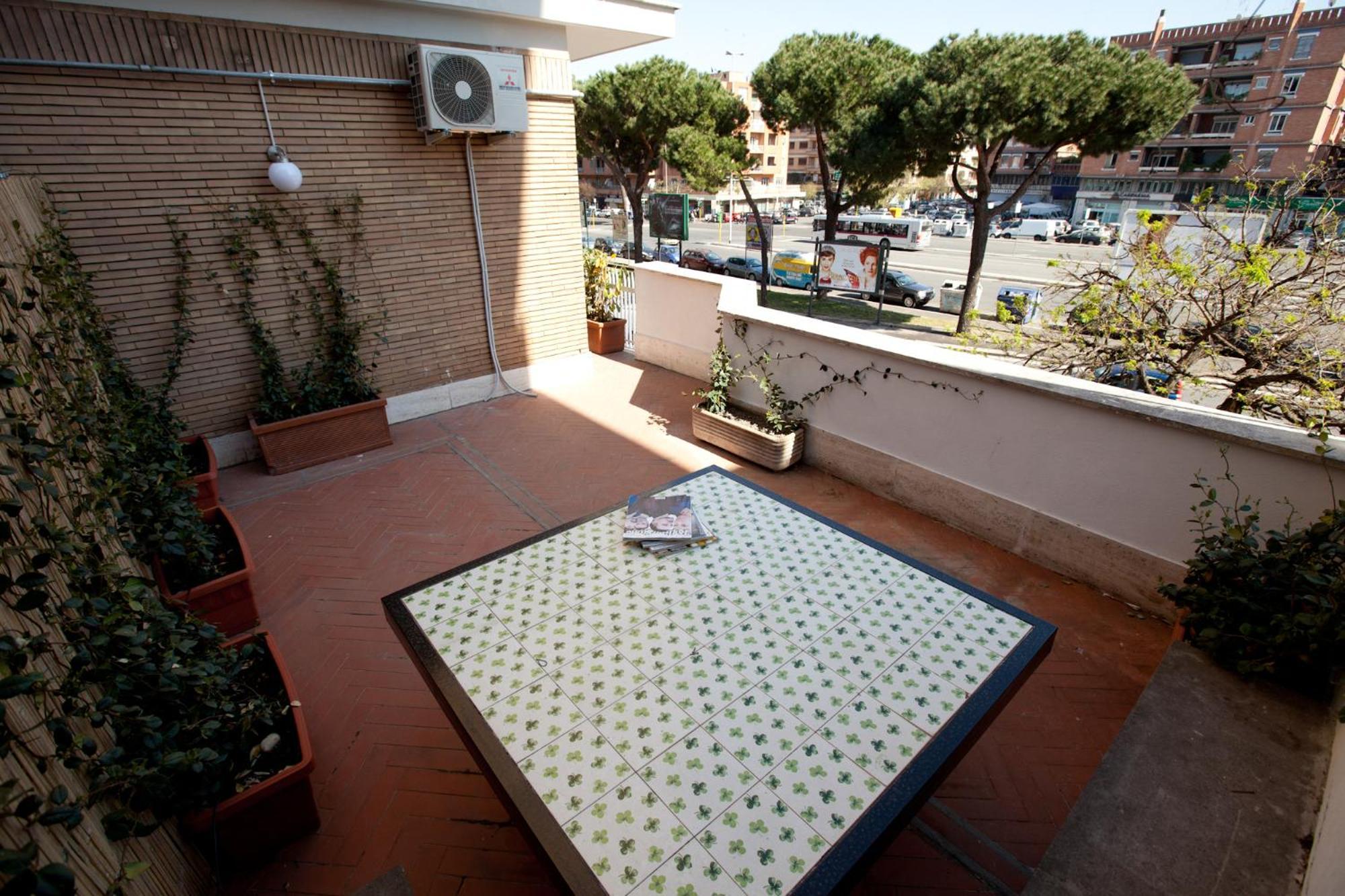 Heart Of Rome Rooms Εξωτερικό φωτογραφία