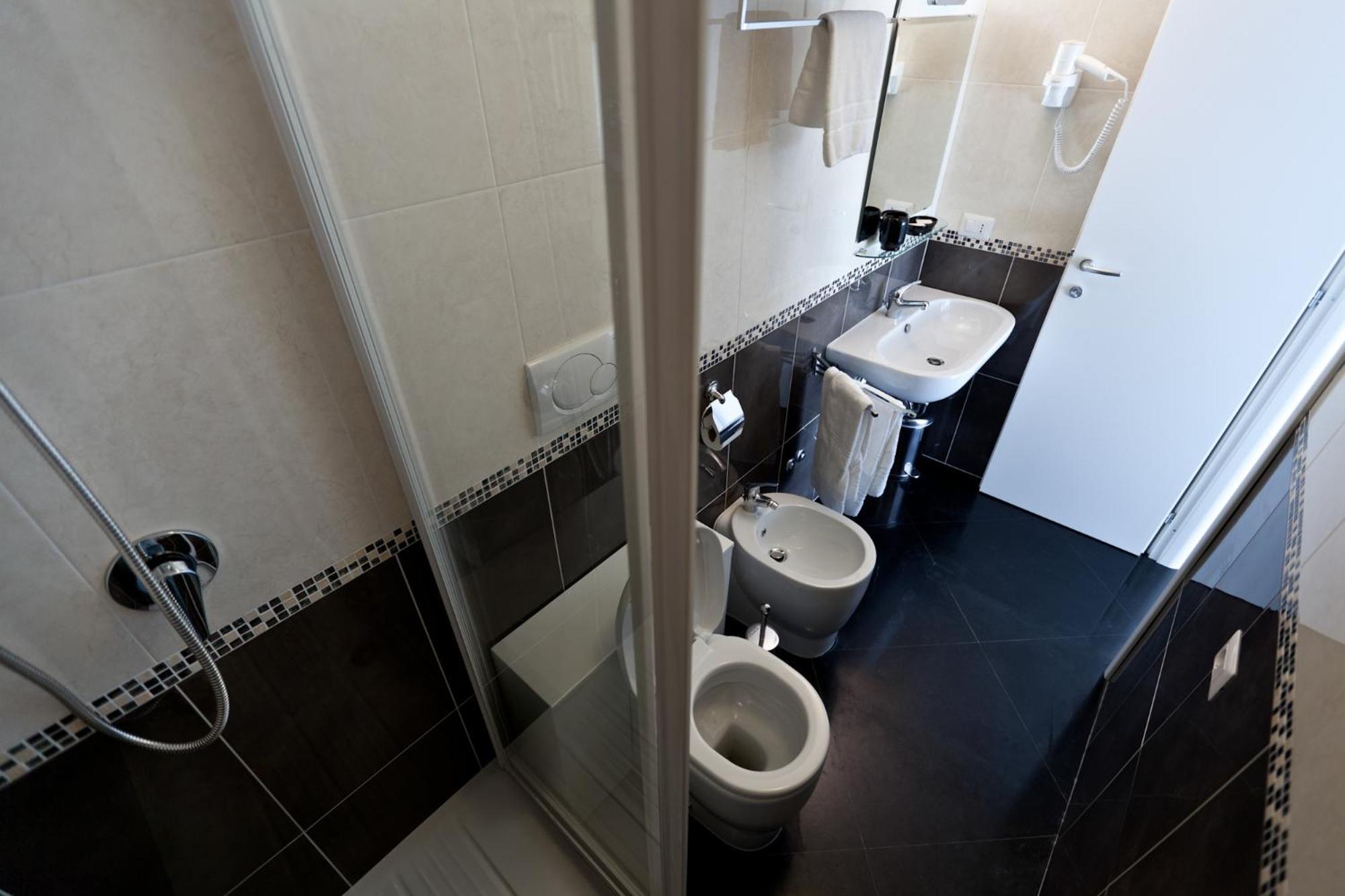 Heart Of Rome Rooms Εξωτερικό φωτογραφία
