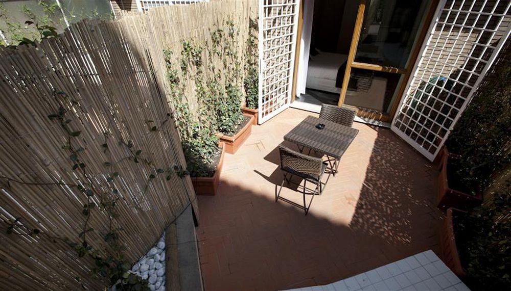 Heart Of Rome Rooms Εξωτερικό φωτογραφία