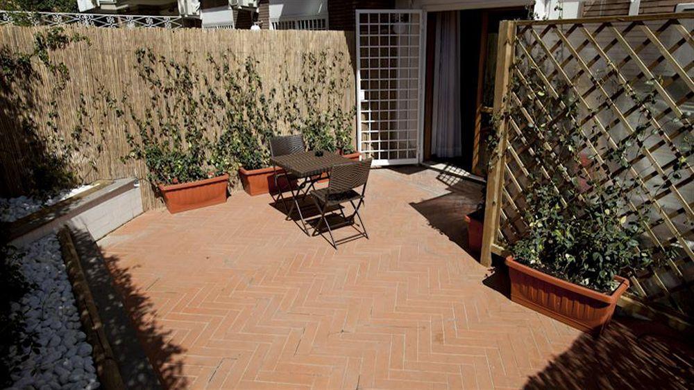 Heart Of Rome Rooms Εξωτερικό φωτογραφία