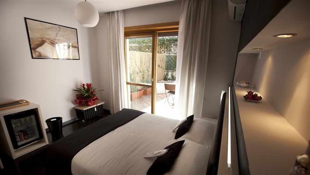 Heart Of Rome Rooms Εξωτερικό φωτογραφία